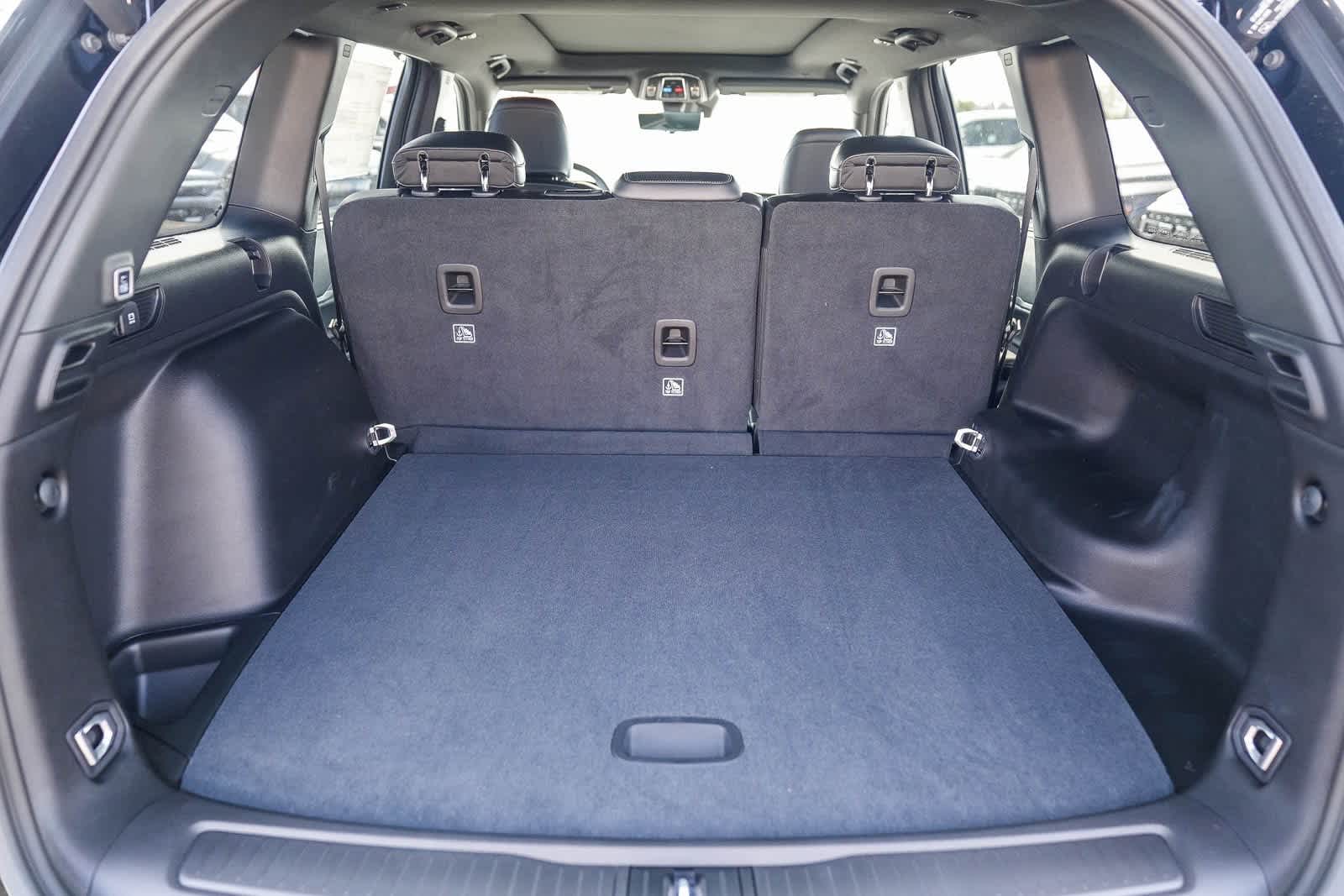 Thumbnail: 2025 Jeep Grand Cherokee - 11