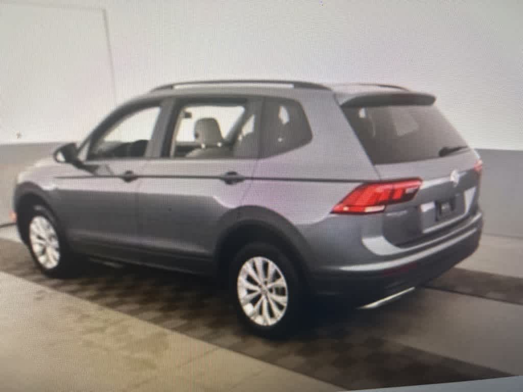 Thumbnail: 2019 Volkswagen Tiguan - 4