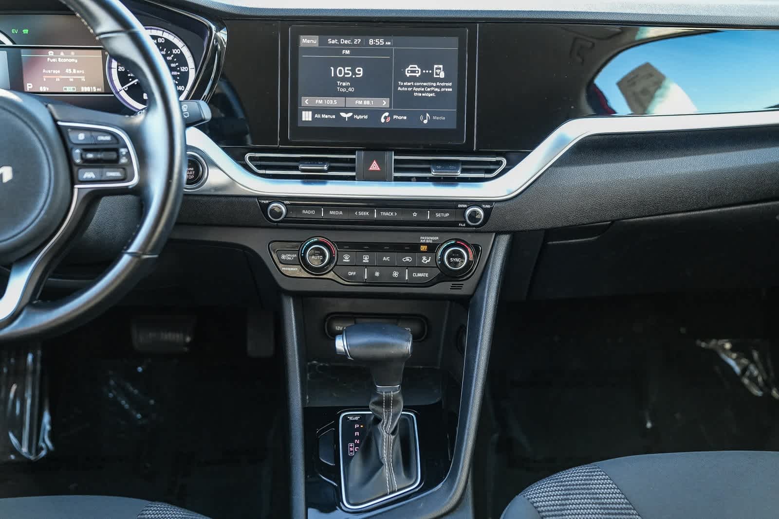 Thumbnail: 2022 Kia Niro - 11