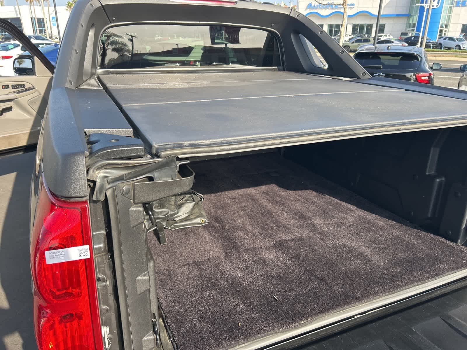 Thumbnail: 2005 Chevrolet Avalanche 1500 - 26