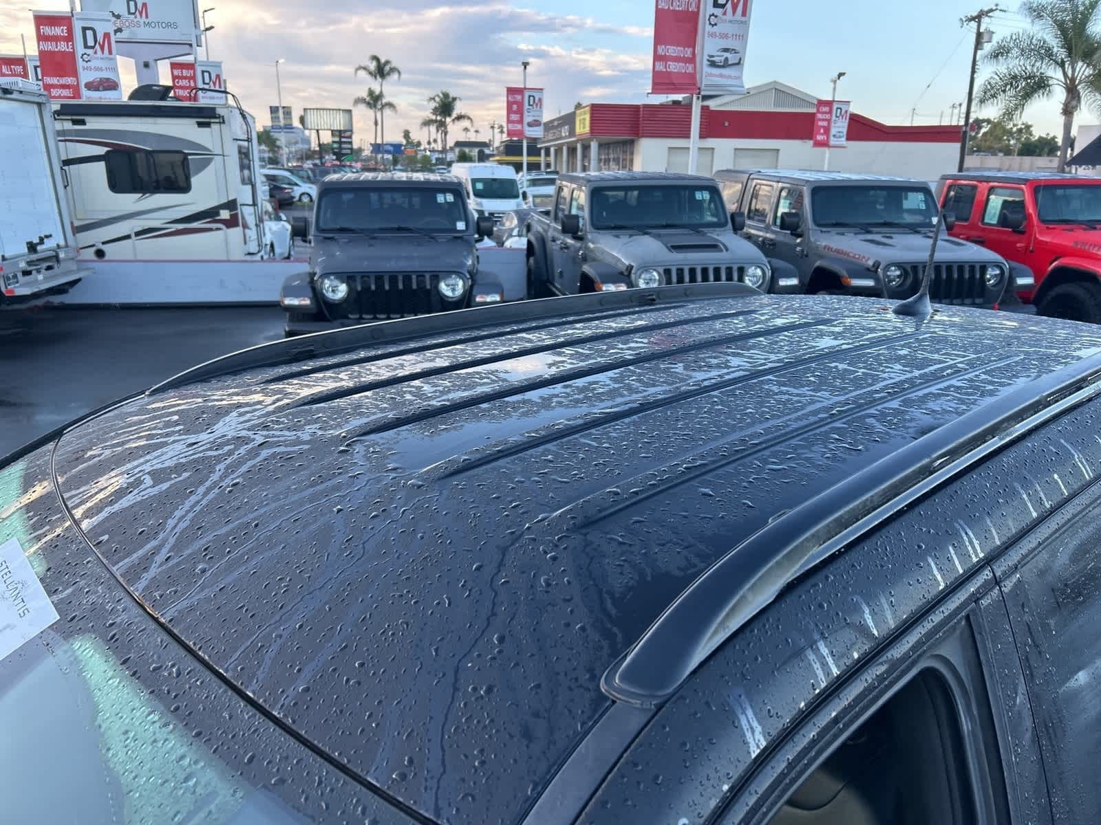 Thumbnail: 2023 Jeep Compass - 14