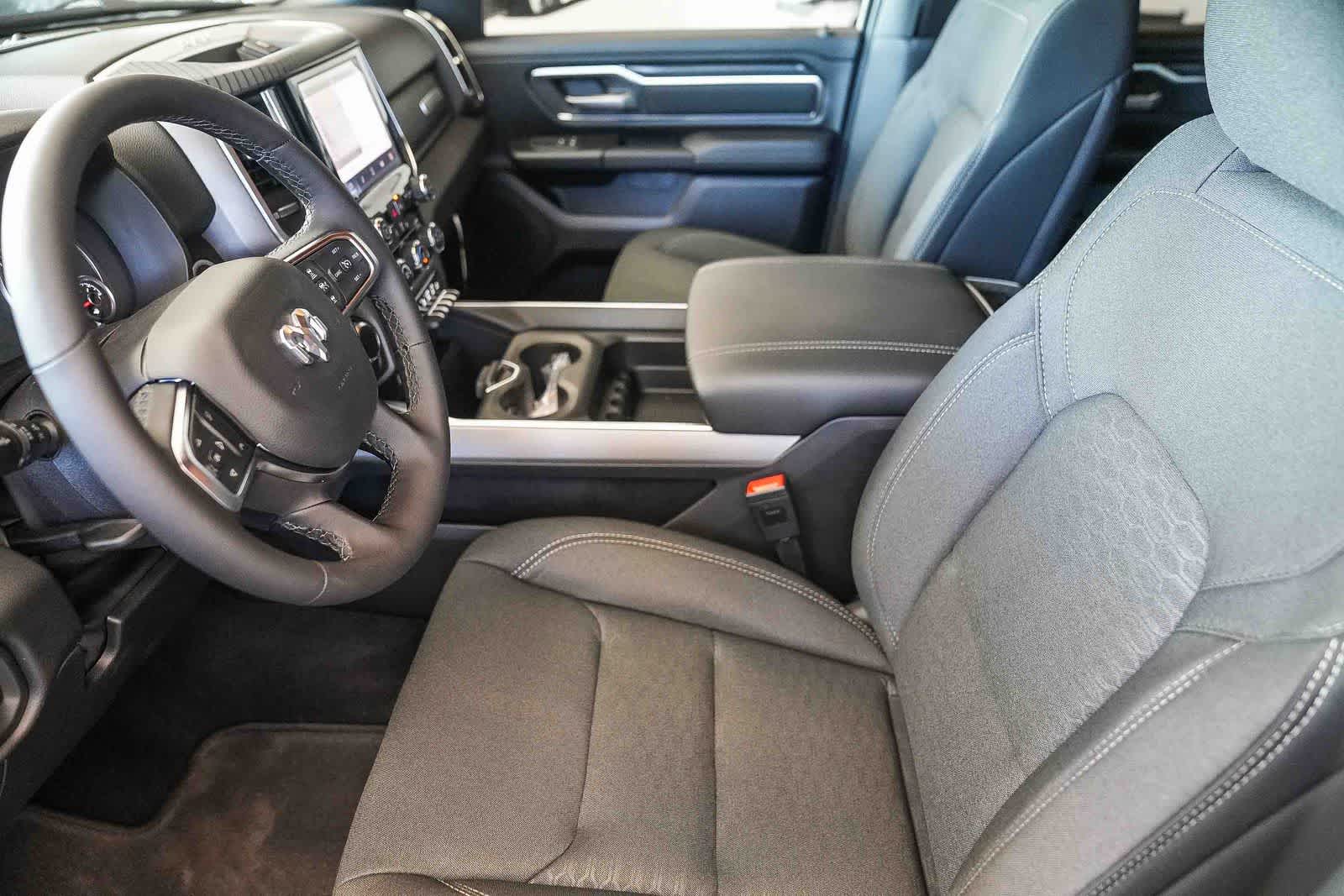 Thumbnail: 2026 RAM 1500 - 19