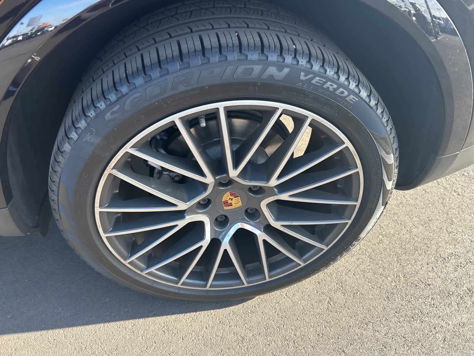 Thumbnail: 2019 Porsche Cayenne - 14