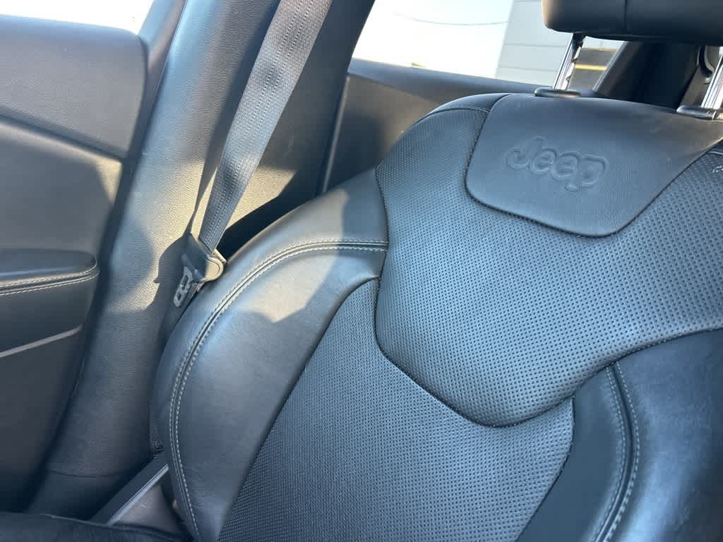 2019 Jeep Cherokee Limited Edition 32