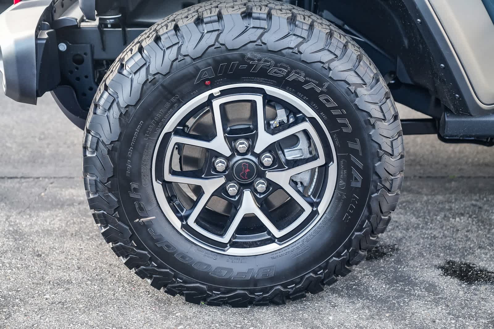 Thumbnail: 2025 Jeep Wrangler - 9