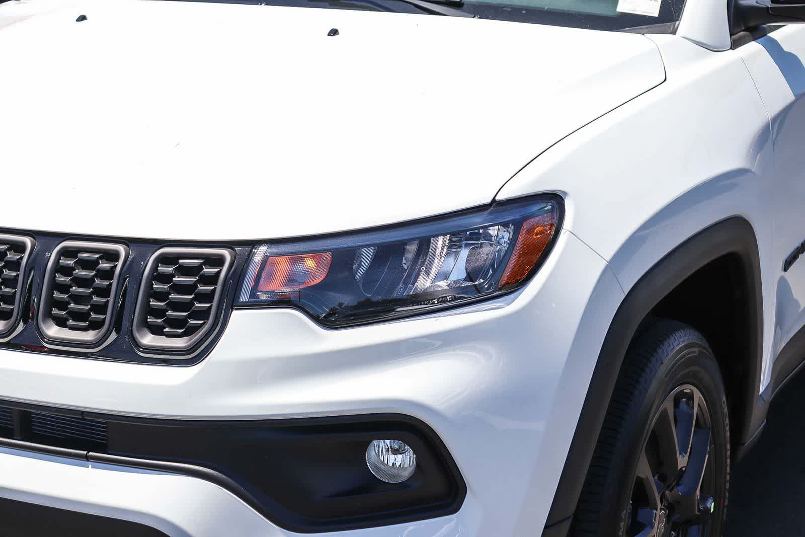 Thumbnail: 2026 Jeep Compass - 8