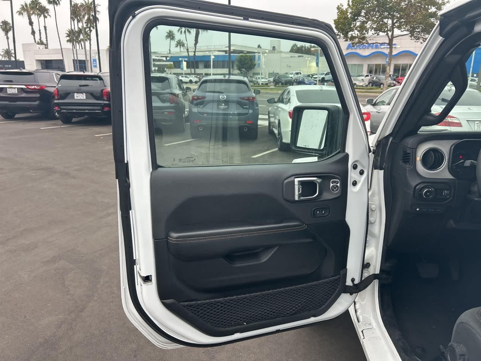 Thumbnail: 2024 Jeep Wrangler - 21