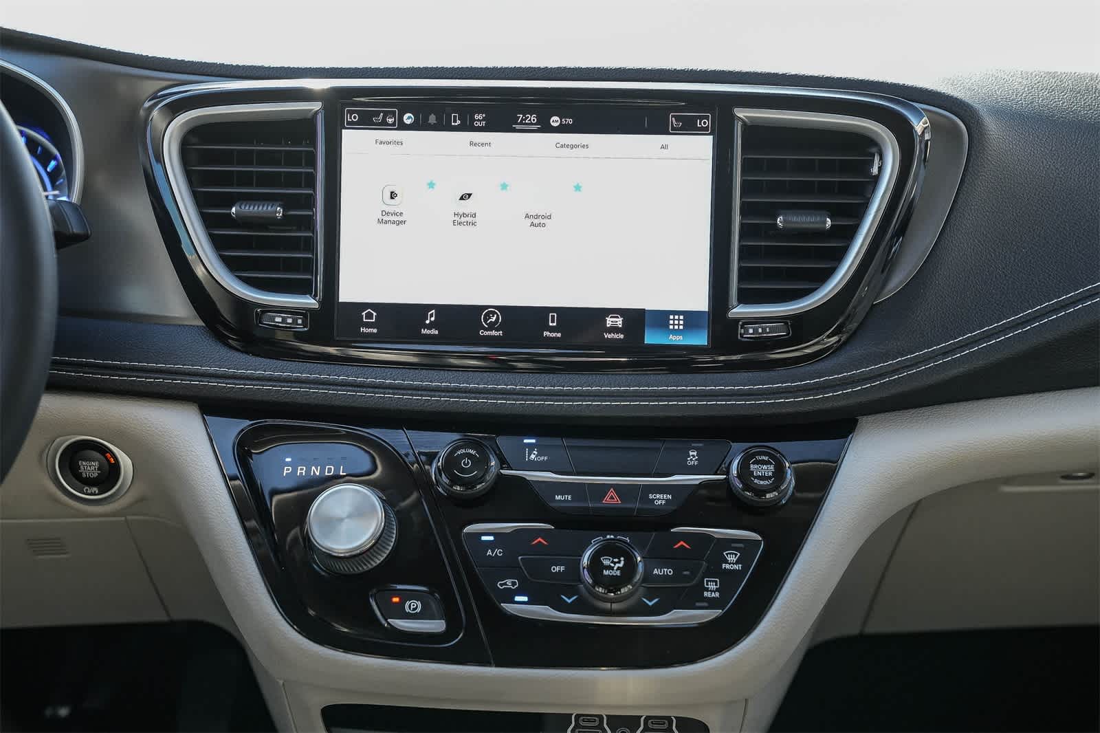 Thumbnail: 2022 Chrysler Pacifica - 13