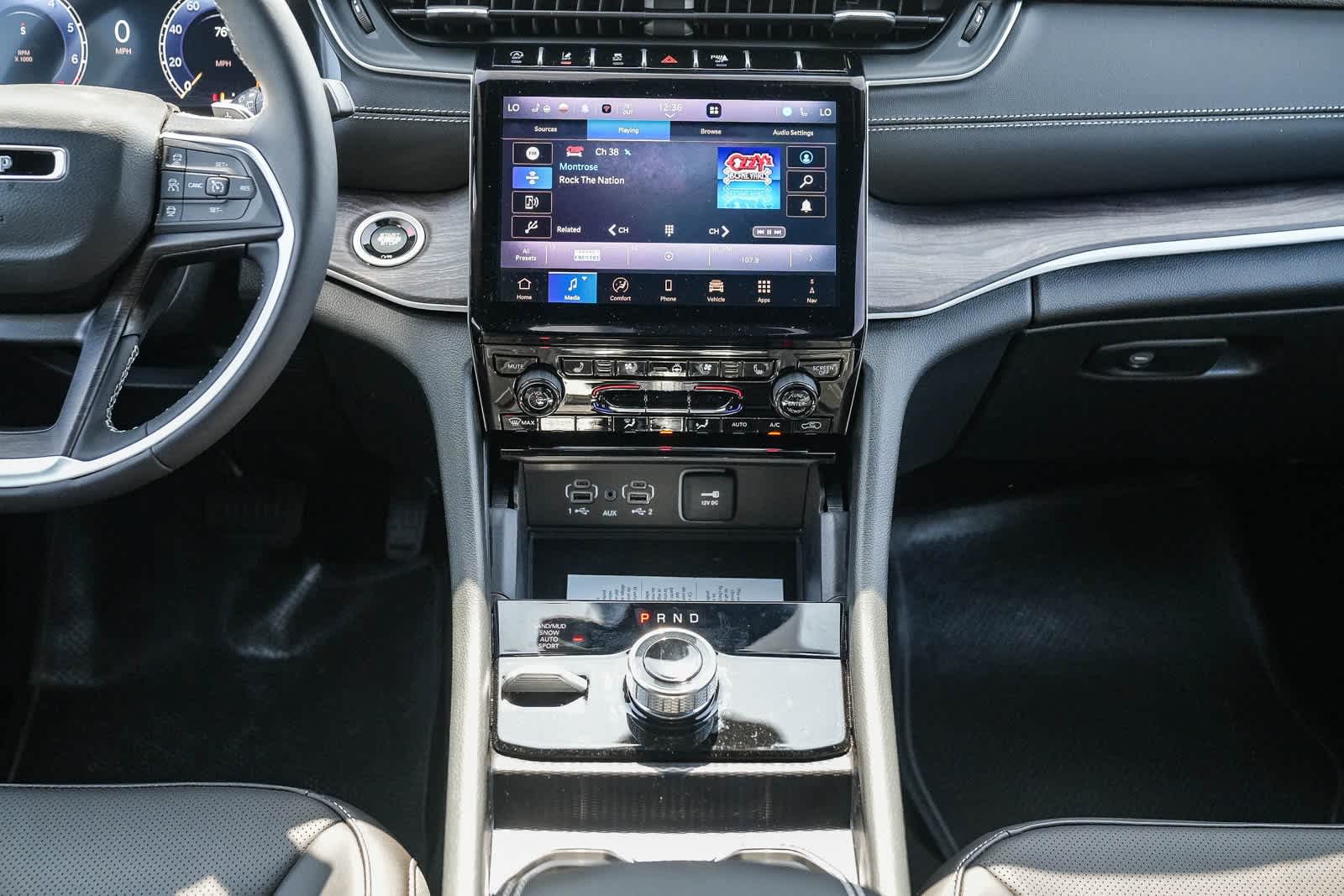 Thumbnail: 2025 Jeep Grand Cherokee - 14