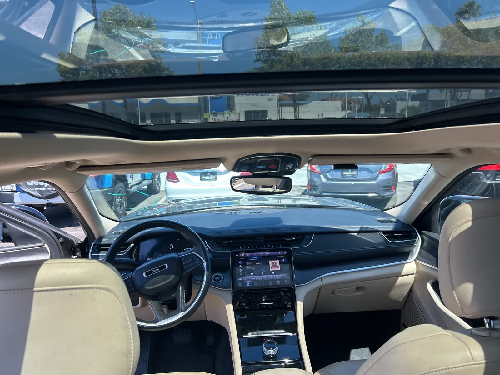 Thumbnail: 2021 Jeep Grand Cherokee L - 33