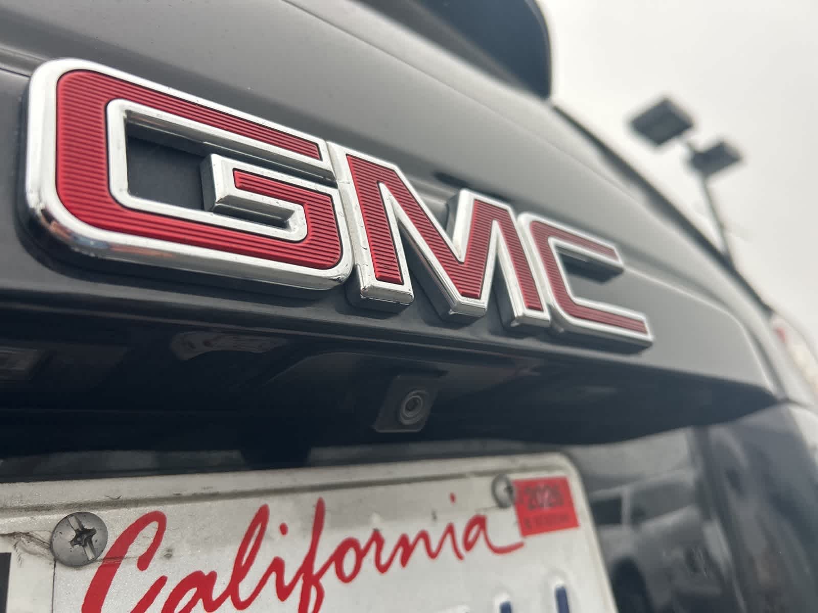 Thumbnail: 2019 GMC Yukon - 17