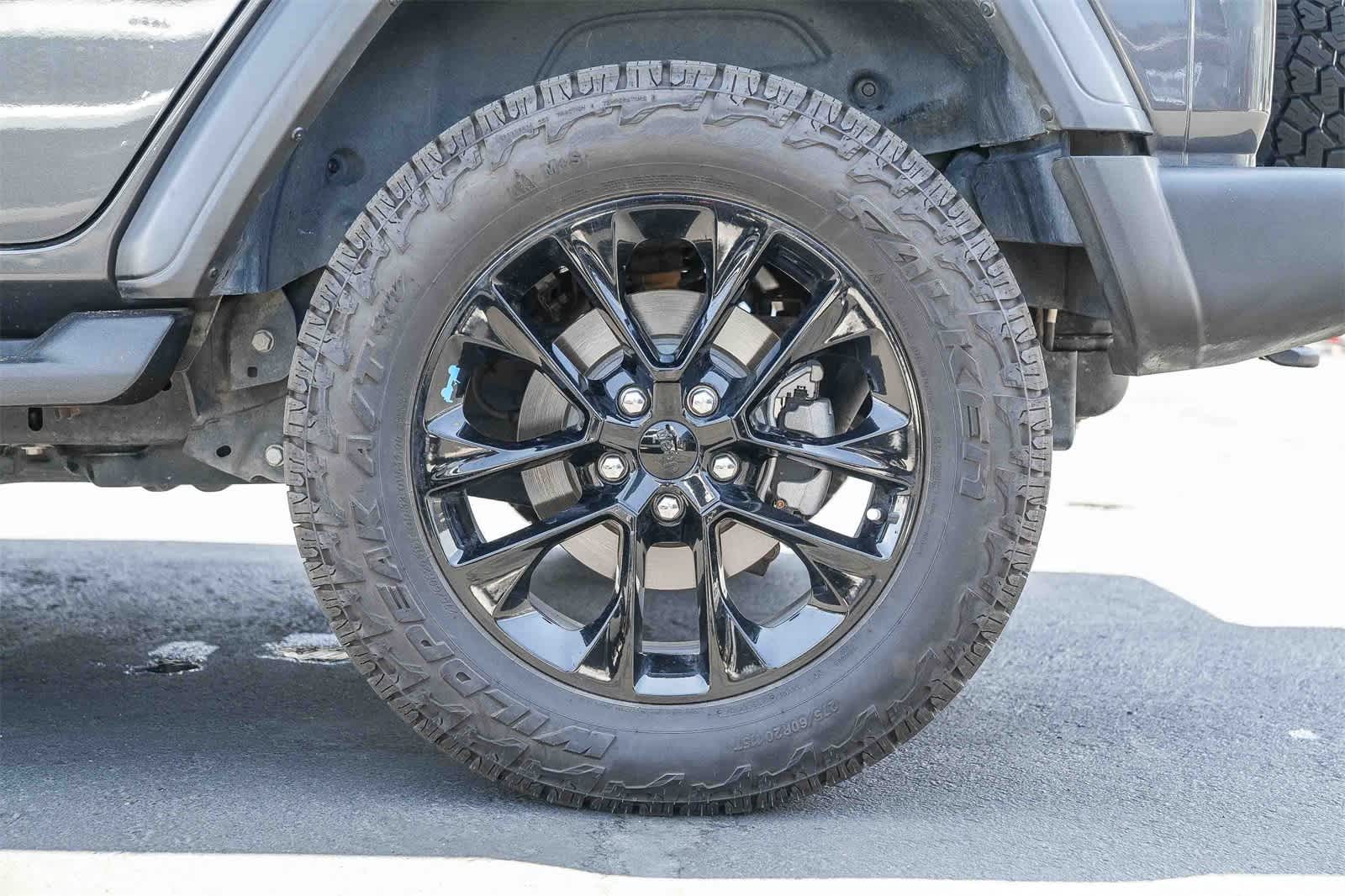 Thumbnail: 2022 Jeep Wrangler - 10