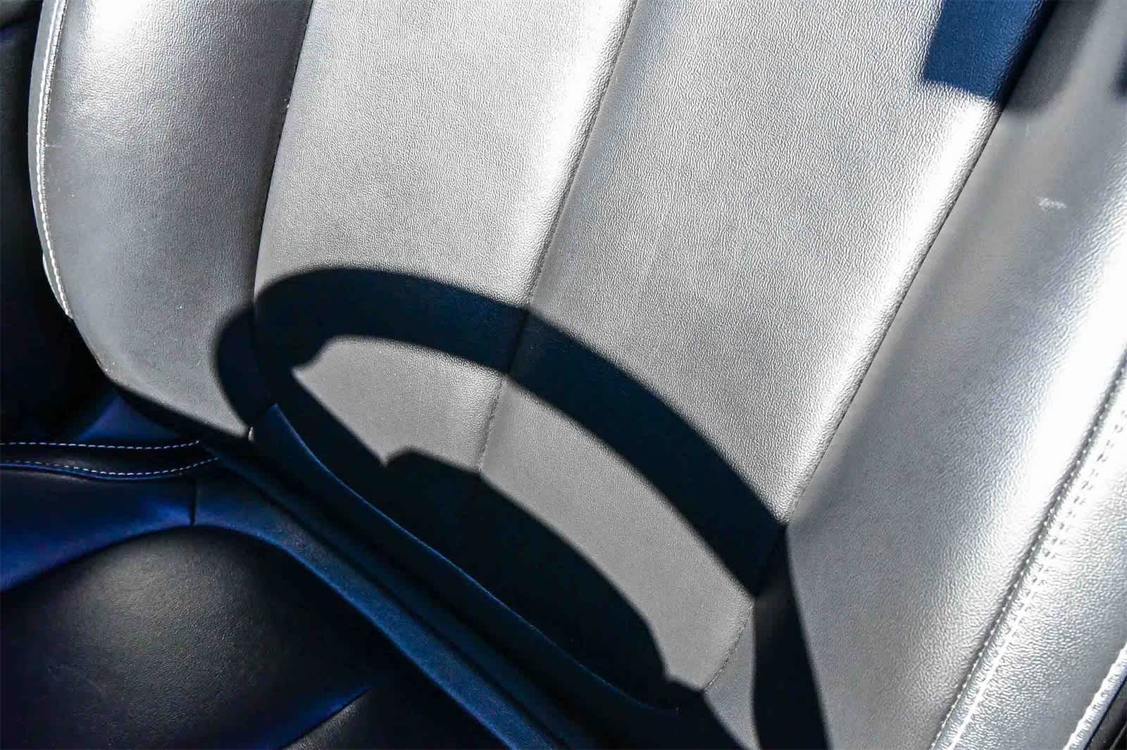 Thumbnail: 2023 Jeep Grand Cherokee - 23