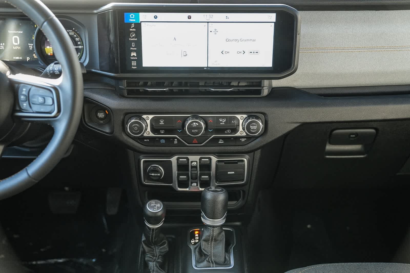 Thumbnail: 2024 Jeep Wrangler - 12