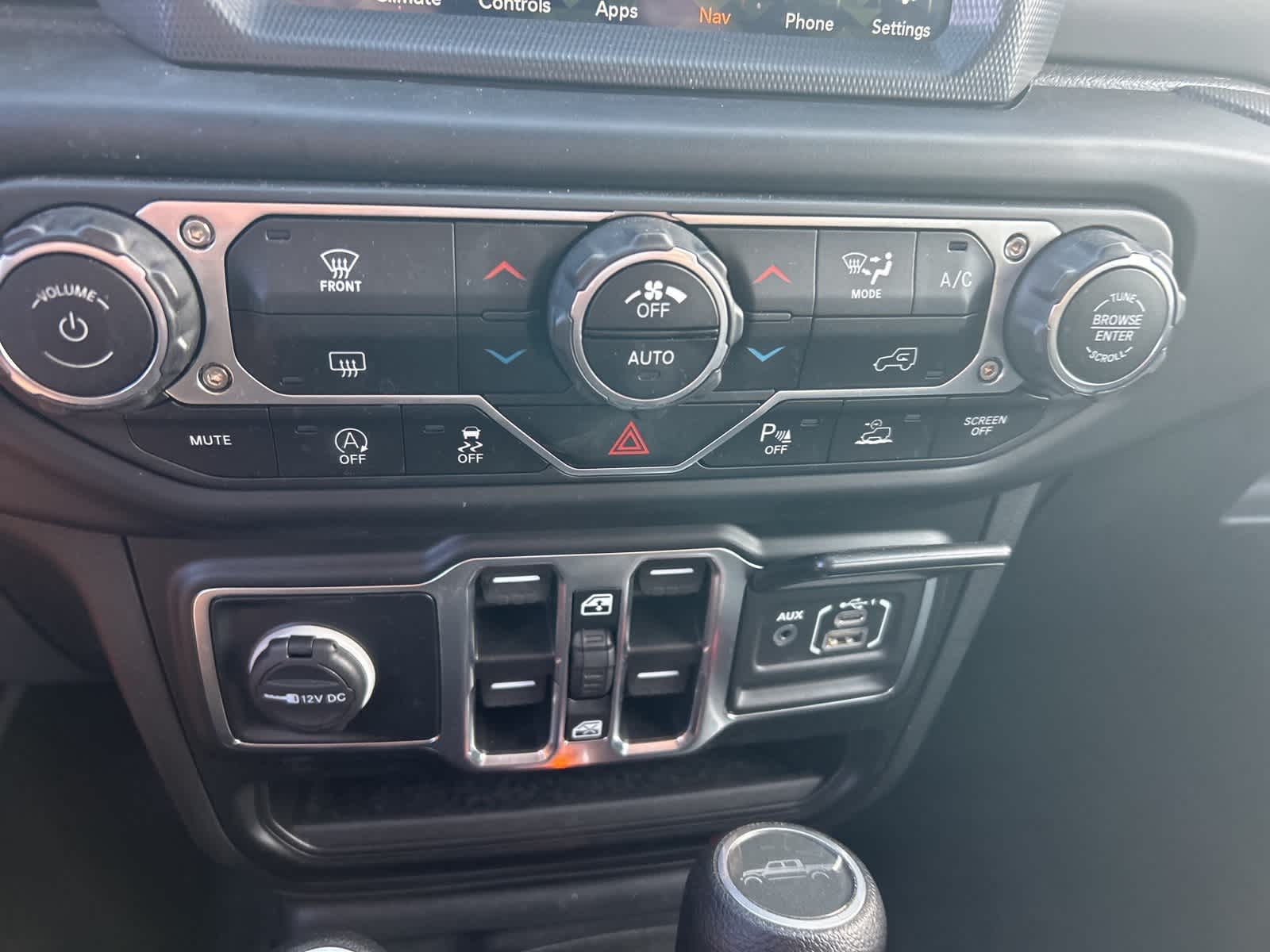 Thumbnail: 2021 Jeep Gladiator - 40