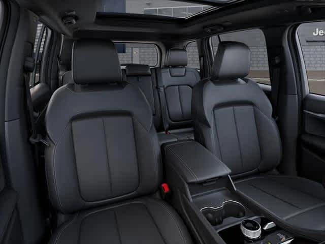 Thumbnail: 2026 Jeep Grand Cherokee - 27