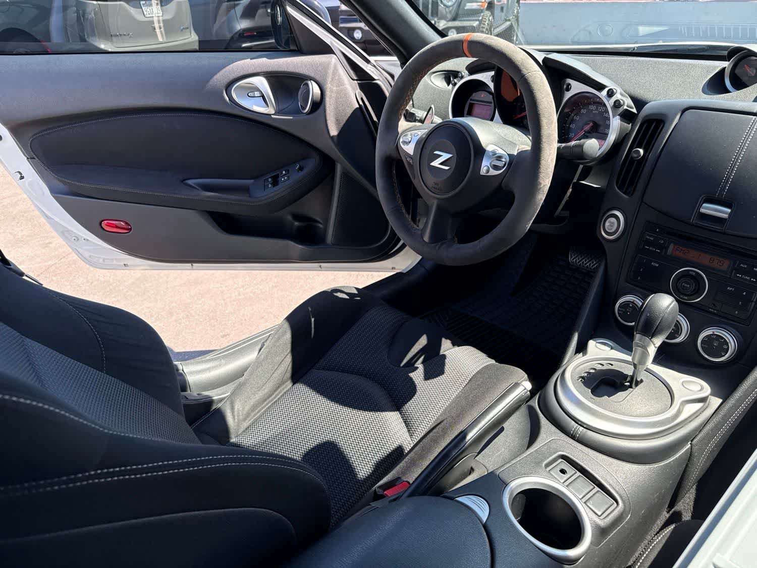 Thumbnail: 2013 Nissan Z - 31