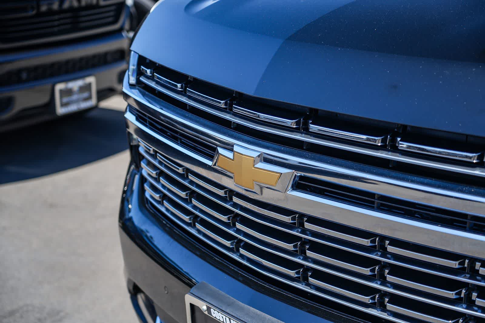 Thumbnail: 2024 Chevrolet Suburban - 2