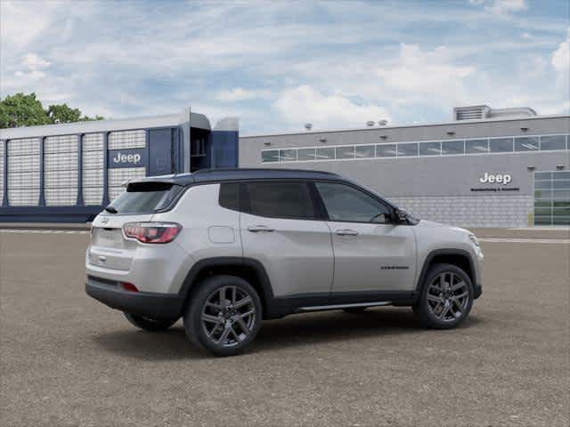 Thumbnail: 2026 Jeep Compass - 2