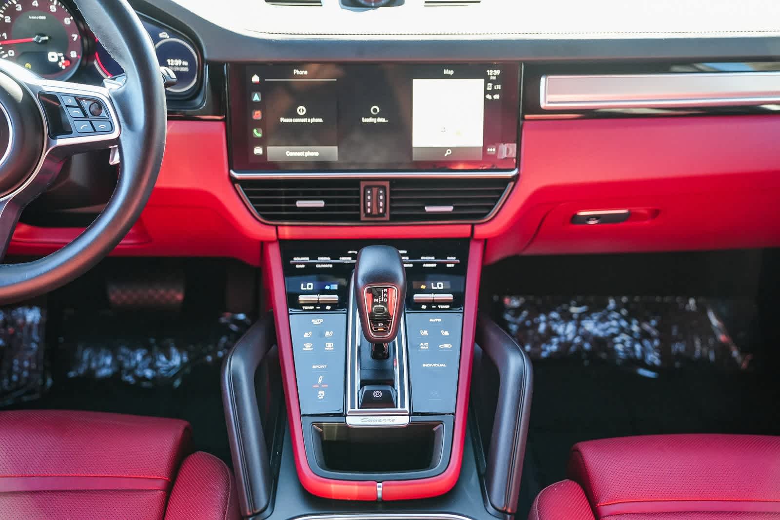 Thumbnail: 2023 Porsche Cayenne - 12