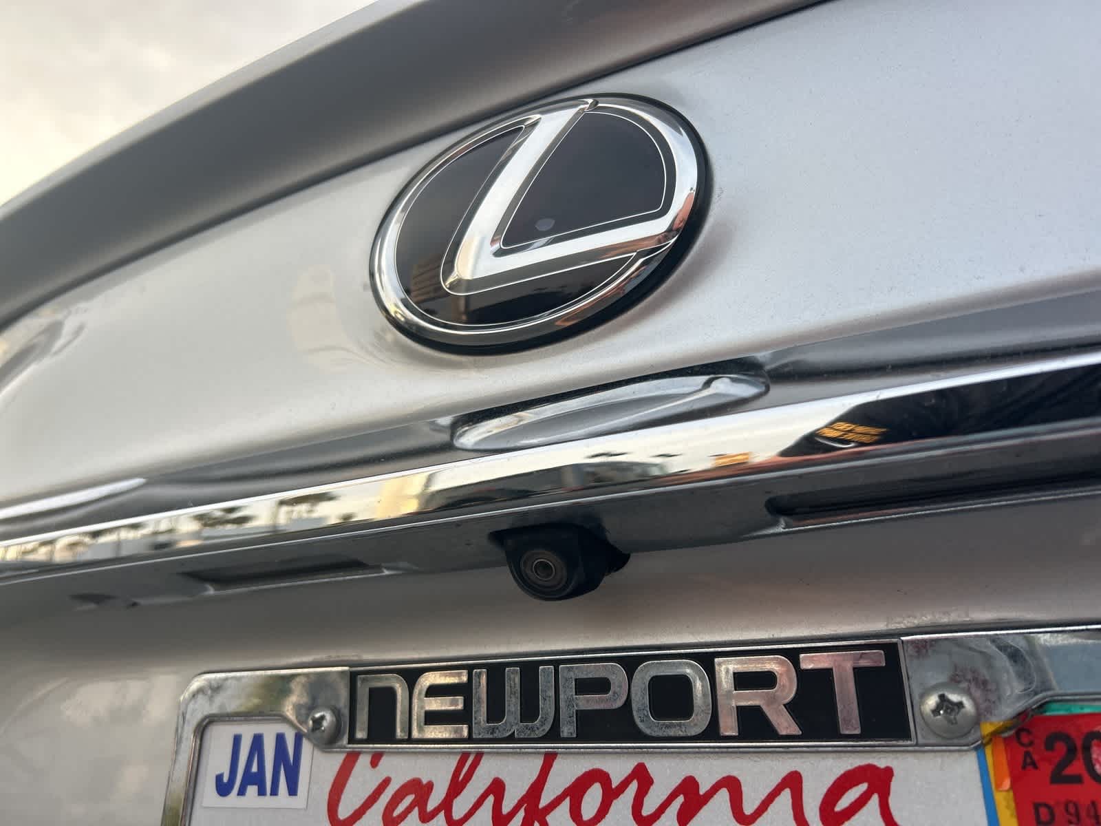 Thumbnail: 2016 Lexus ES - 19