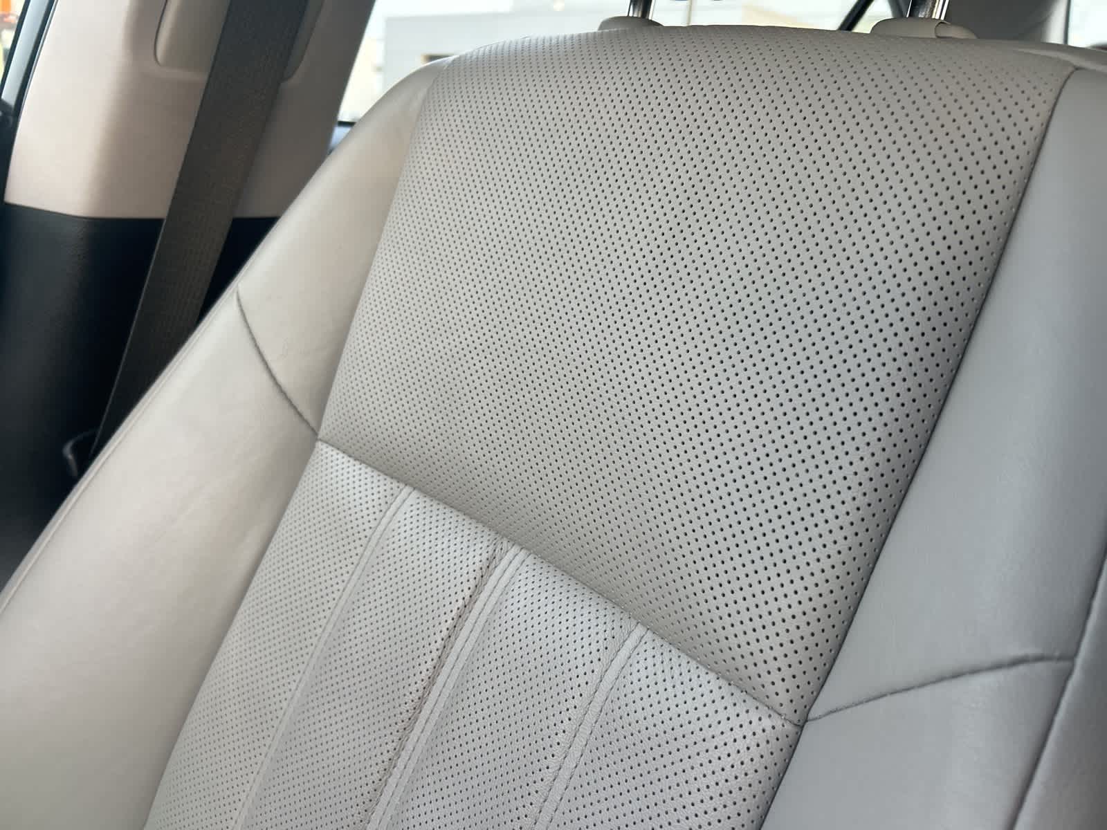 Thumbnail: 2016 Lexus ES - 42