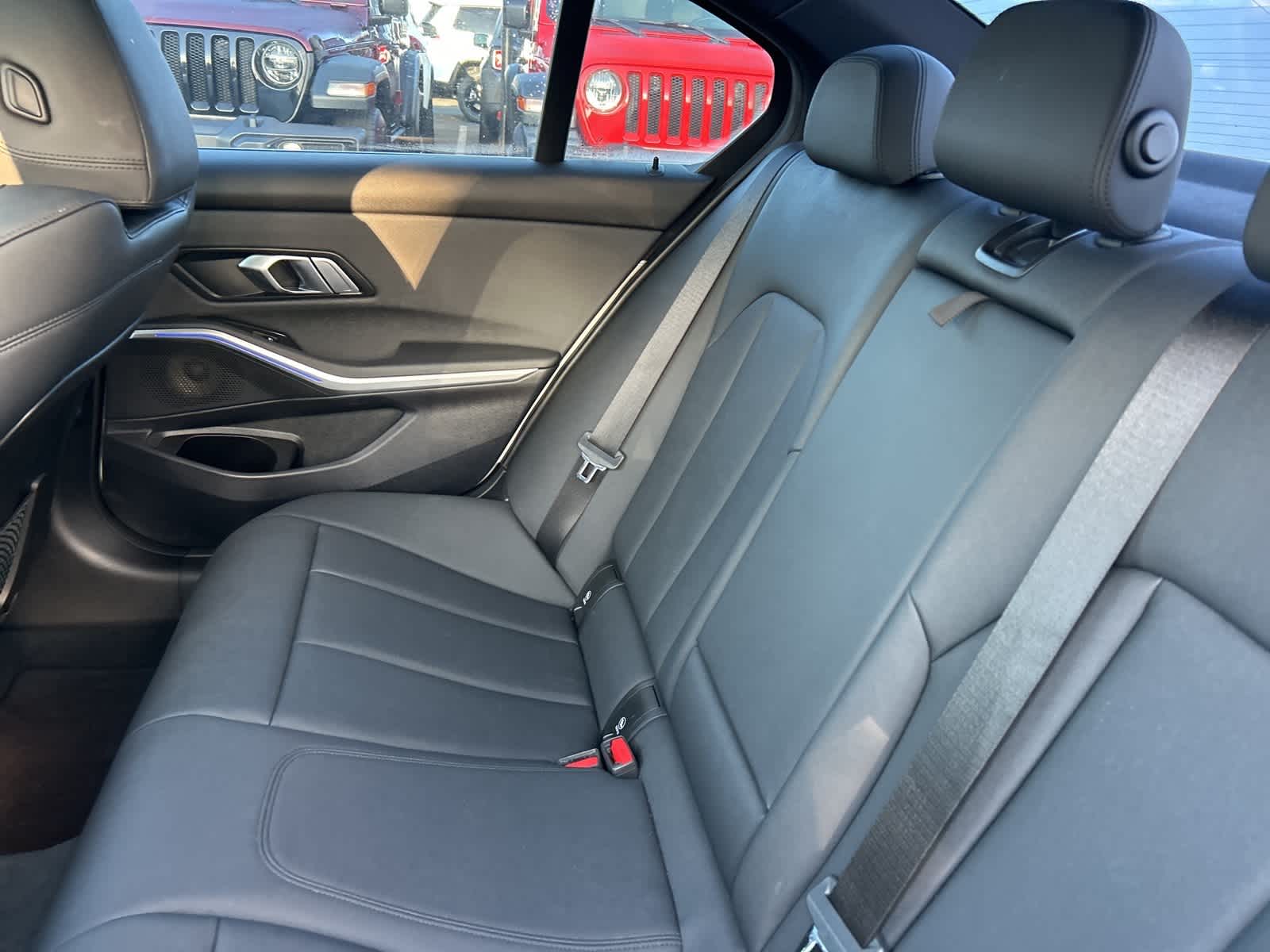 Thumbnail: 2021 BMW 3 Series - 21