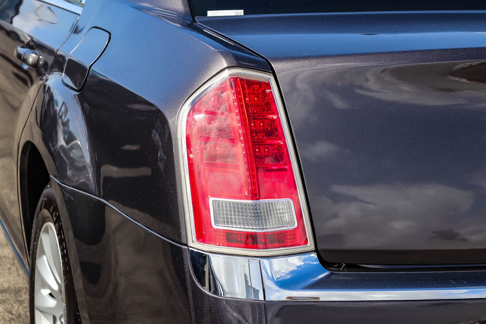 Thumbnail: 2014 Chrysler 300 - 6