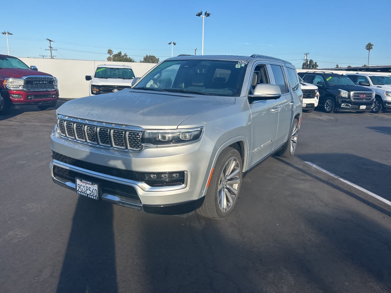 Thumbnail: 2022 Jeep Grand Wagoneer - 2