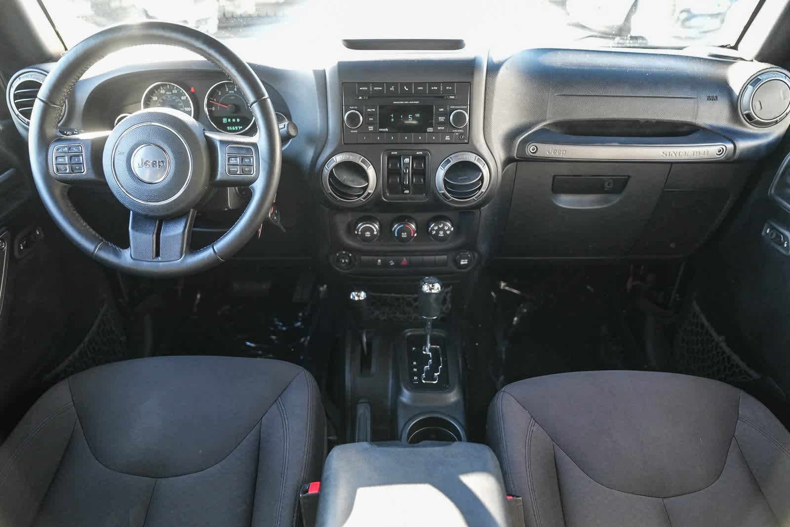 Thumbnail: 2017 Jeep Wrangler - 11