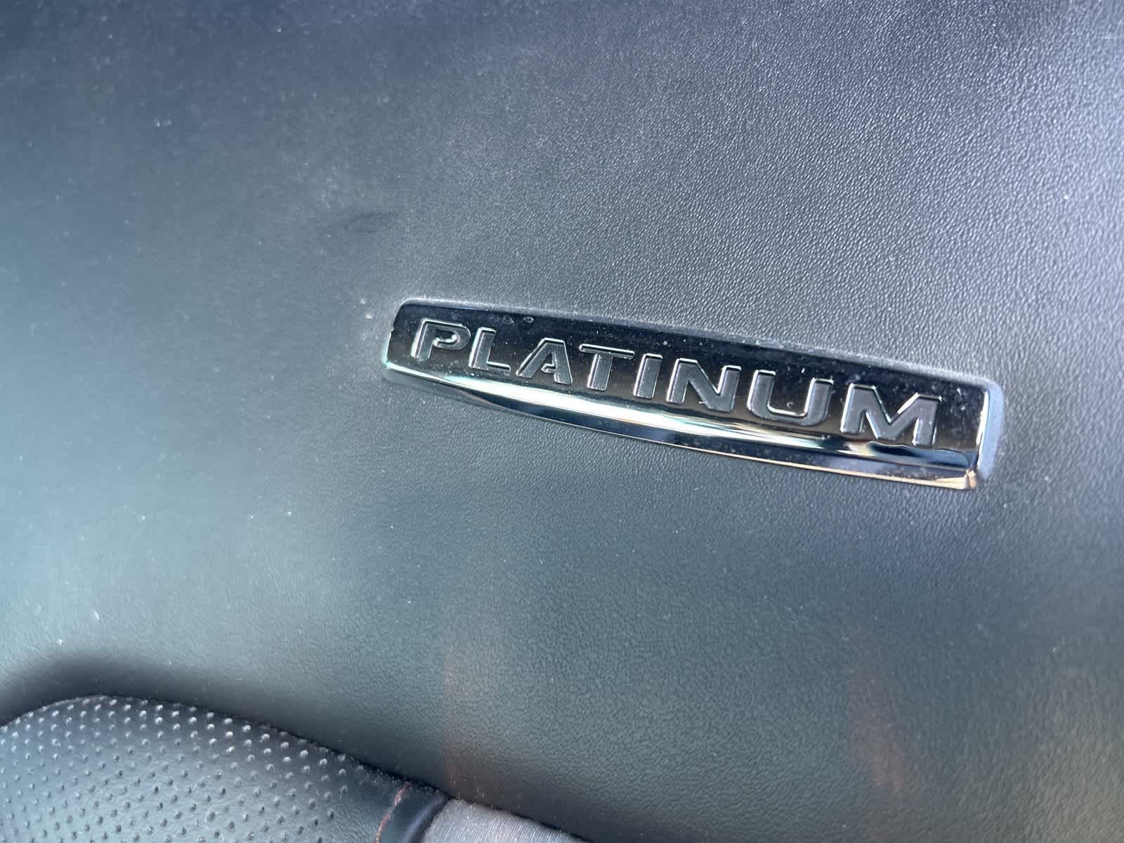 Thumbnail: 2019 Ford F-350 - 43