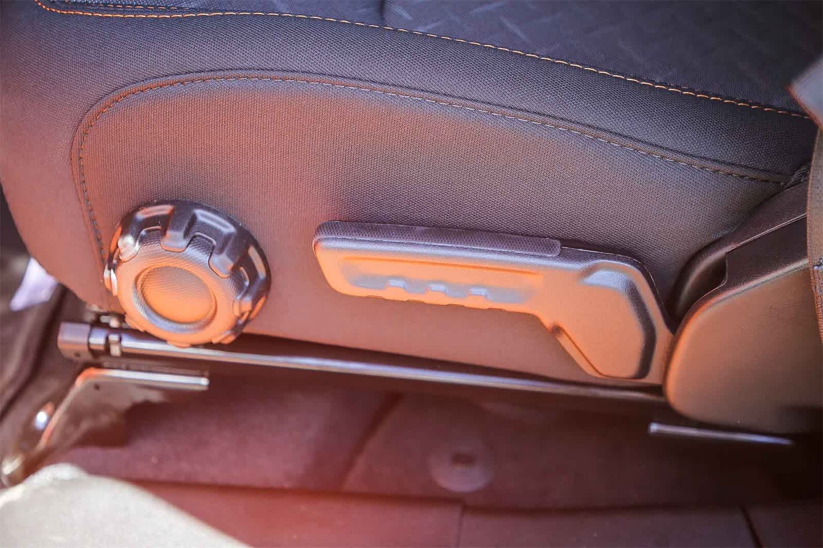 Thumbnail: 2025 Jeep Gladiator - 23