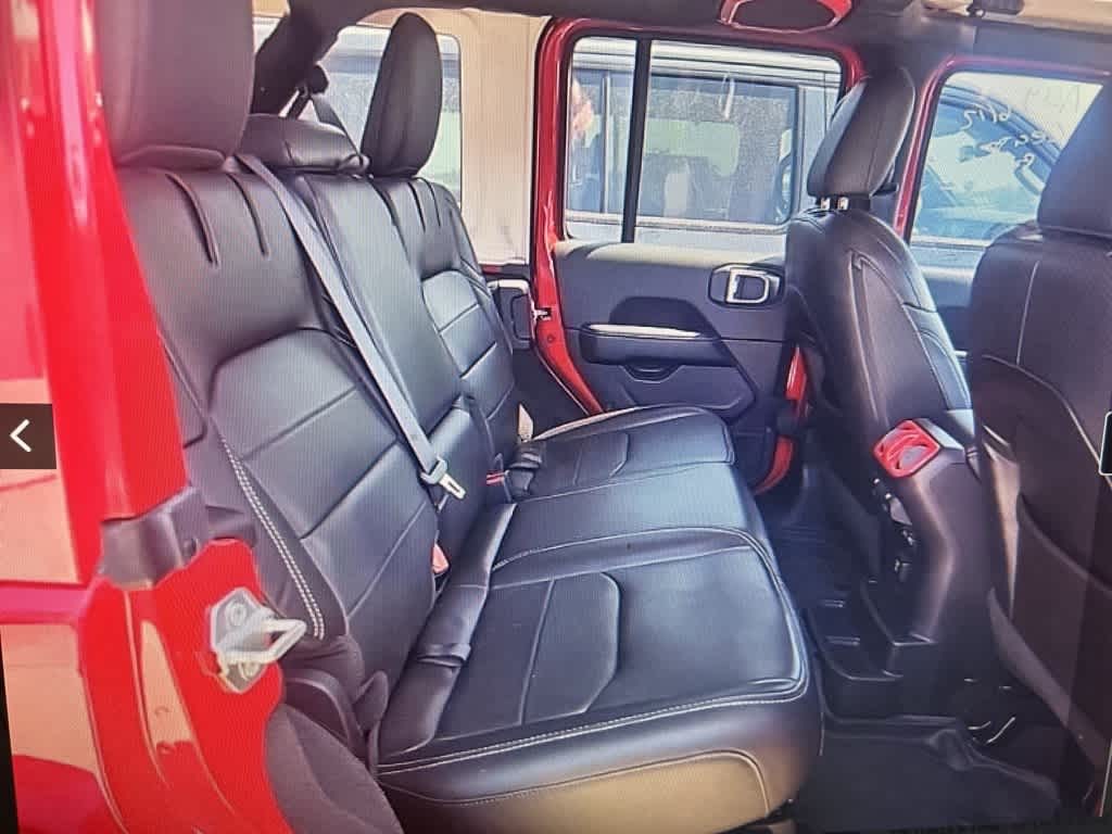 Thumbnail: 2021 Jeep Wrangler - 21