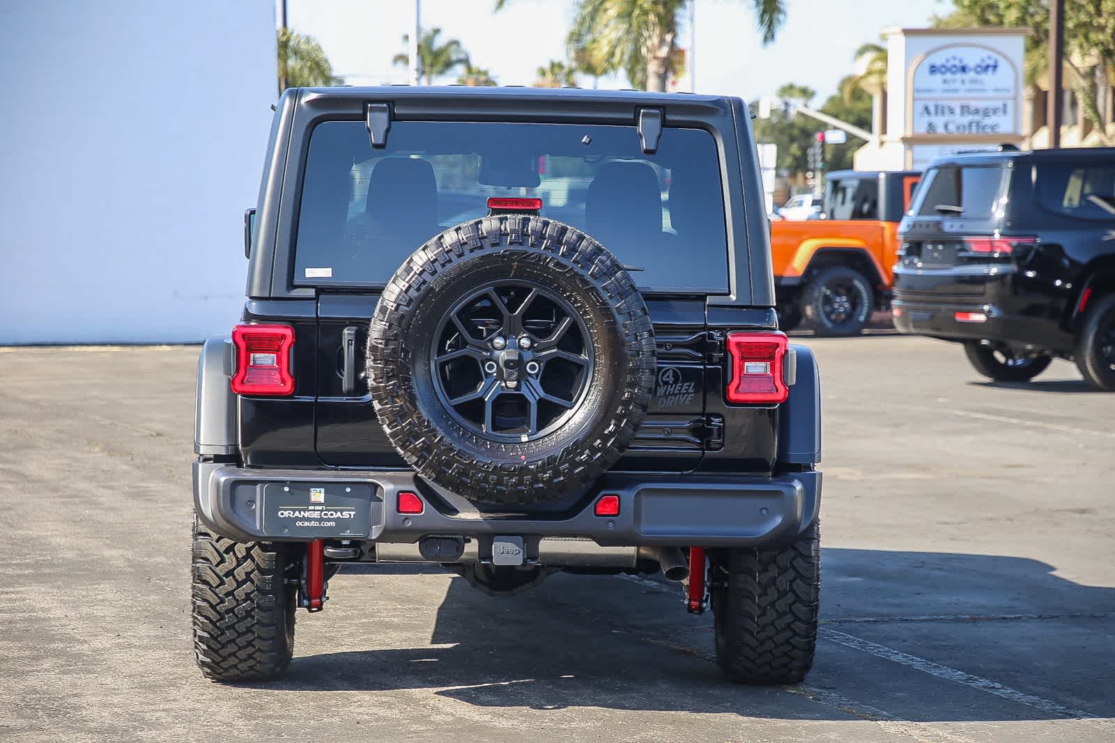 Thumbnail: 2025 Jeep Wrangler - 6