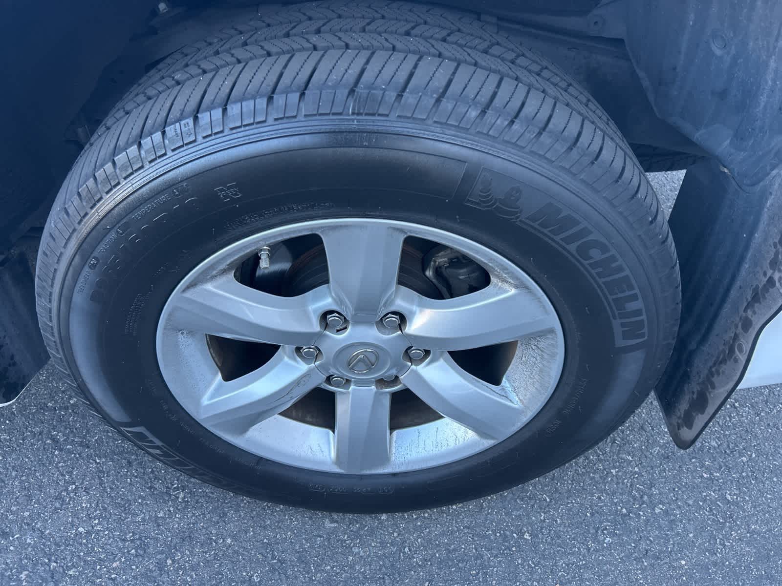 Thumbnail: 2016 Lexus GX - 15