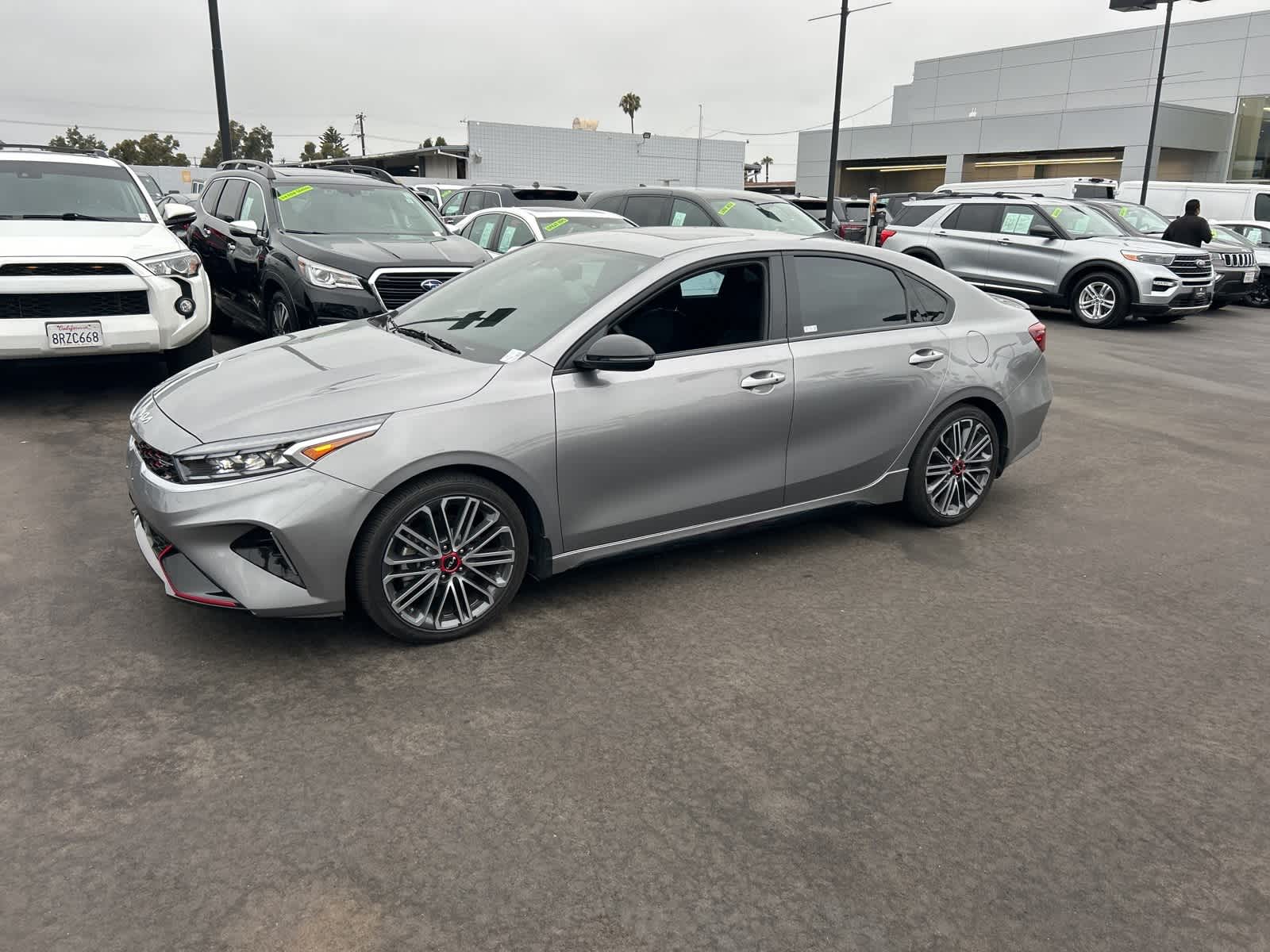 Thumbnail: 2024 Kia Forte - 3