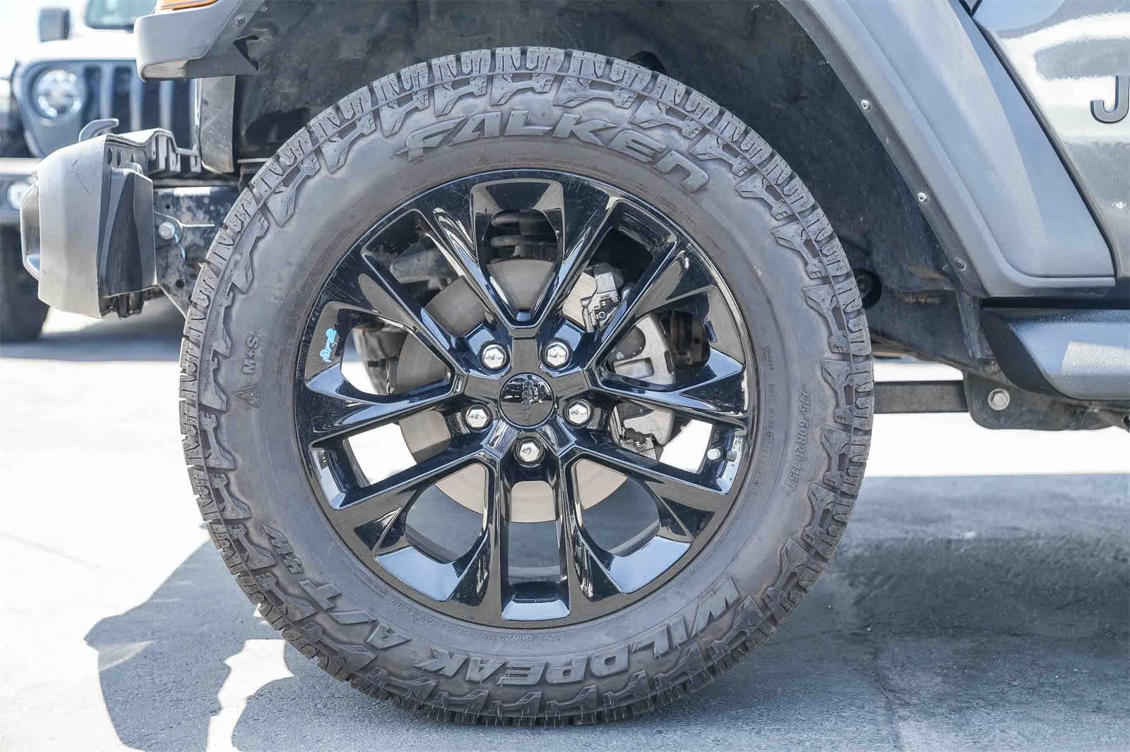 Thumbnail: 2022 Jeep Wrangler - 9