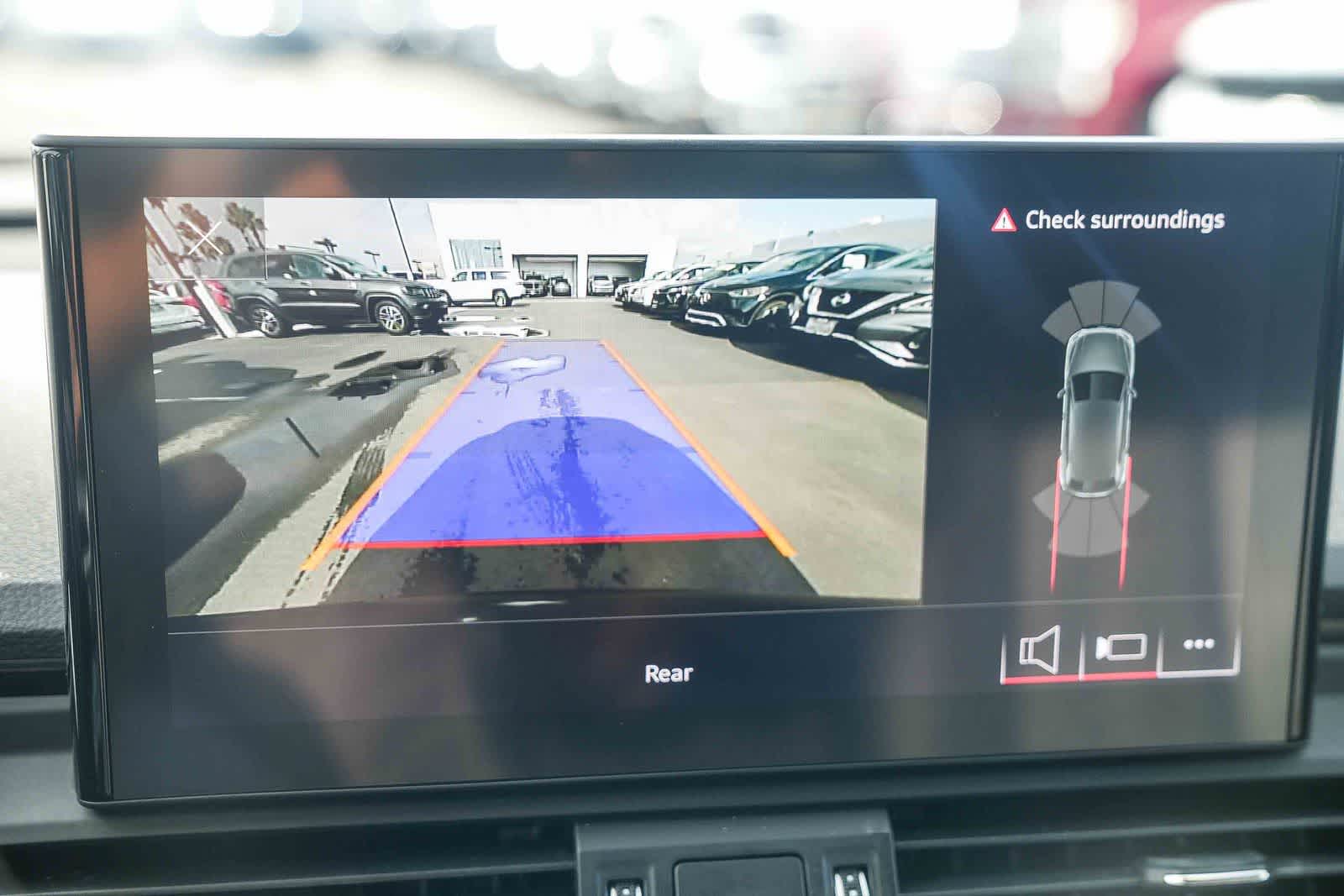 Thumbnail: 2021 Audi Q5 - 17