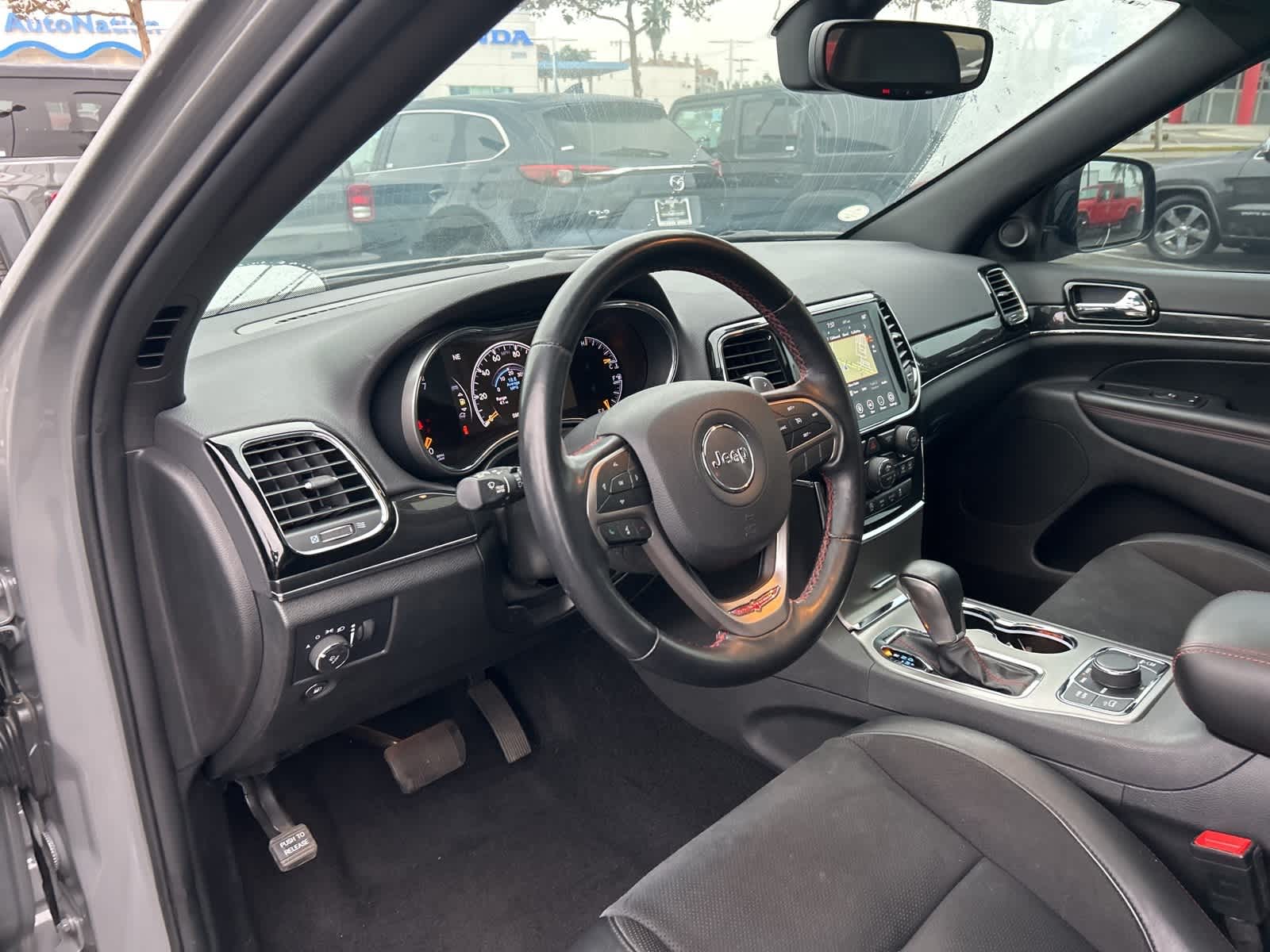Thumbnail: 2021 Jeep Grand Cherokee - 25
