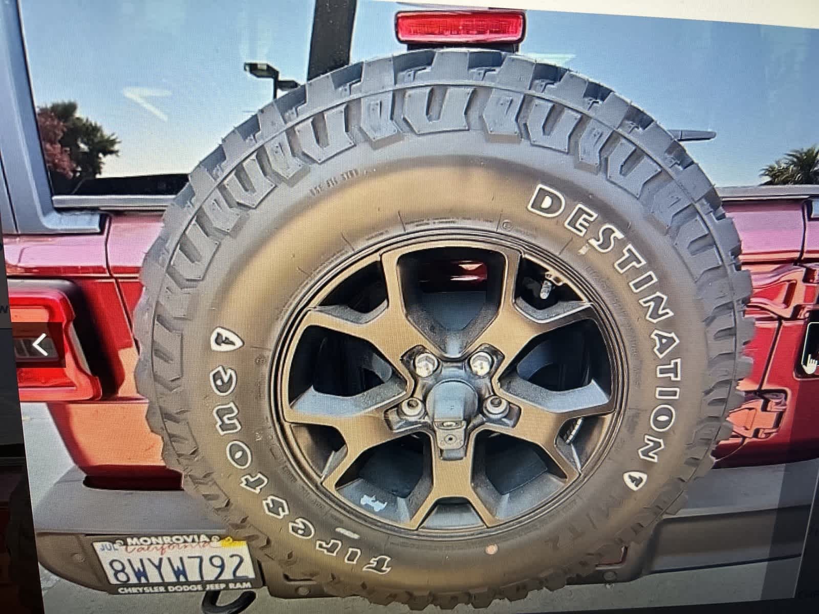 Thumbnail: 2021 Jeep Wrangler - 18