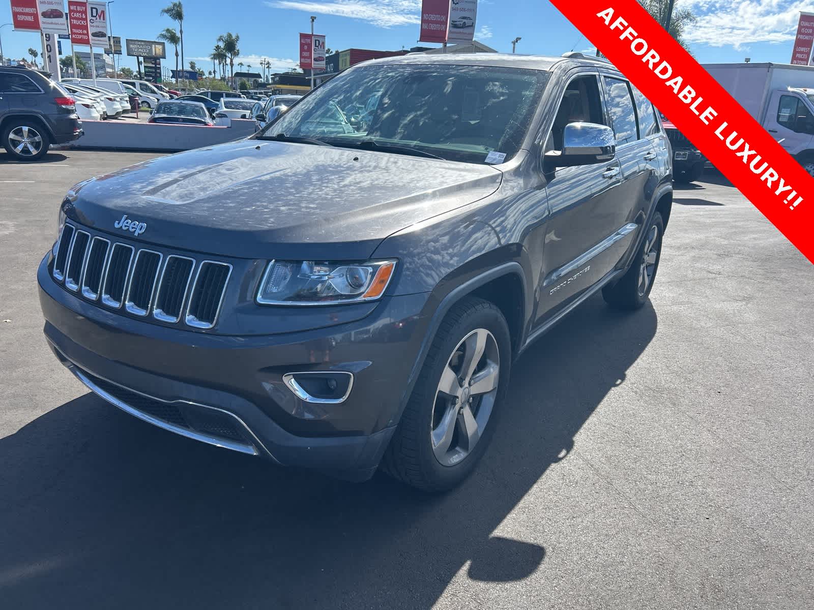 Thumbnail: 2015 Jeep Grand Cherokee - 1