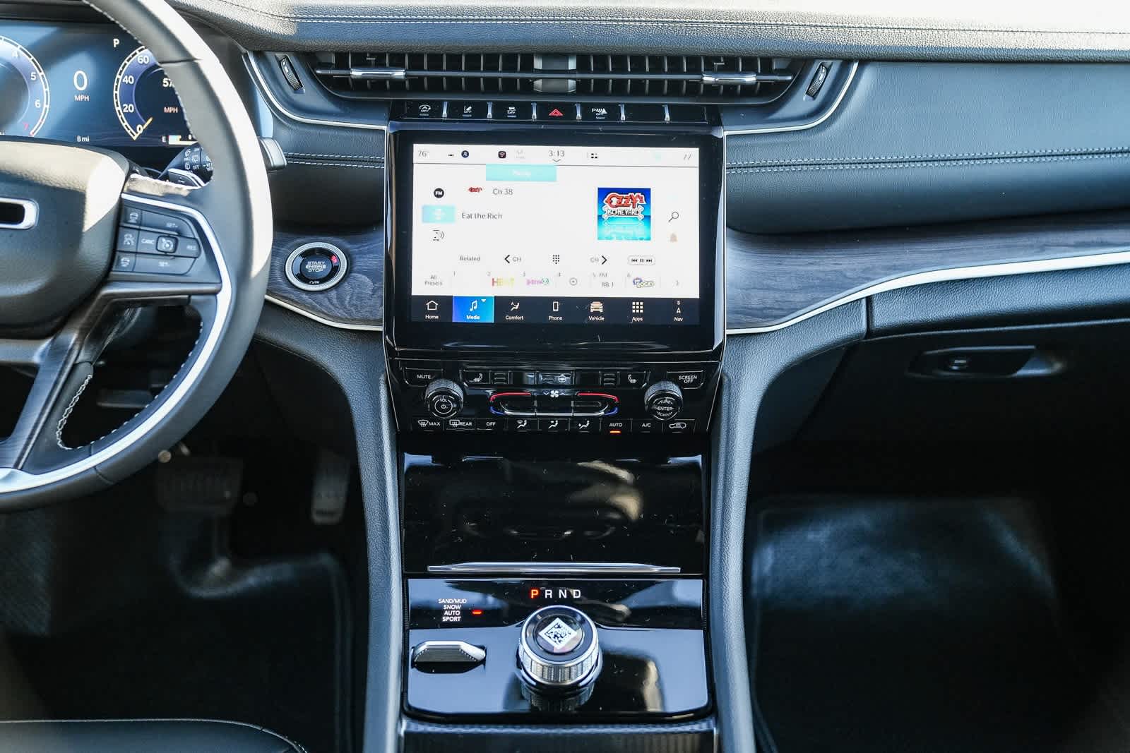 Thumbnail: 2025 Jeep Grand Cherokee - 14