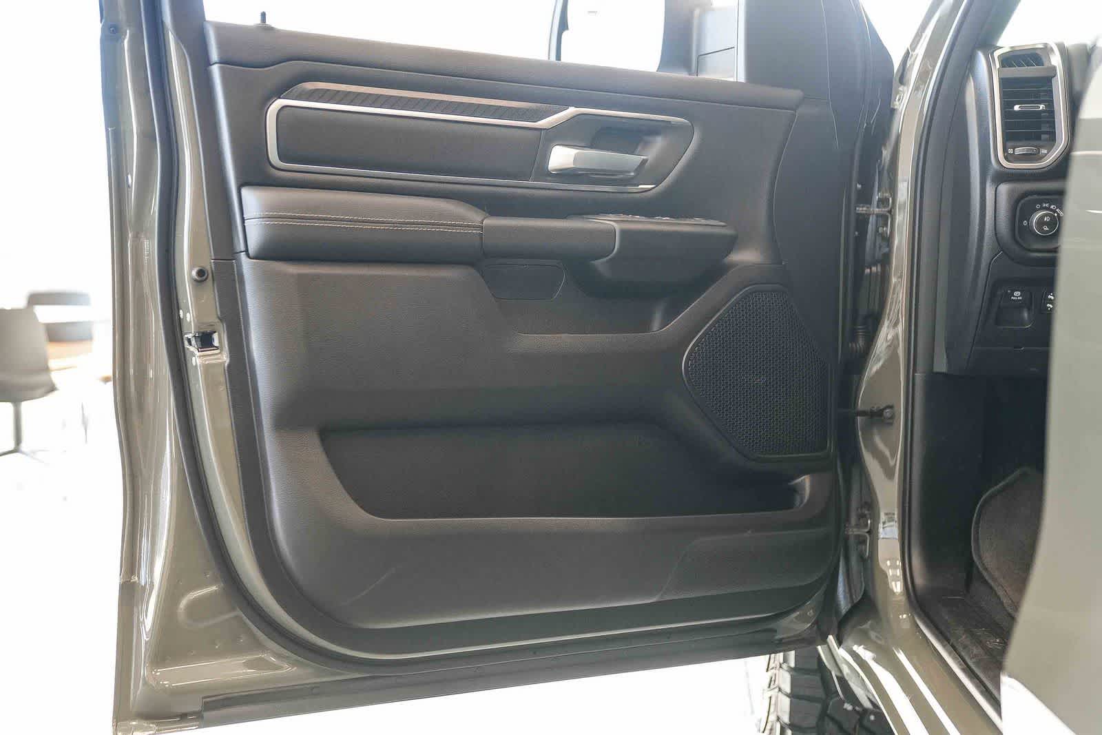 Thumbnail: 2026 RAM 1500 - 21