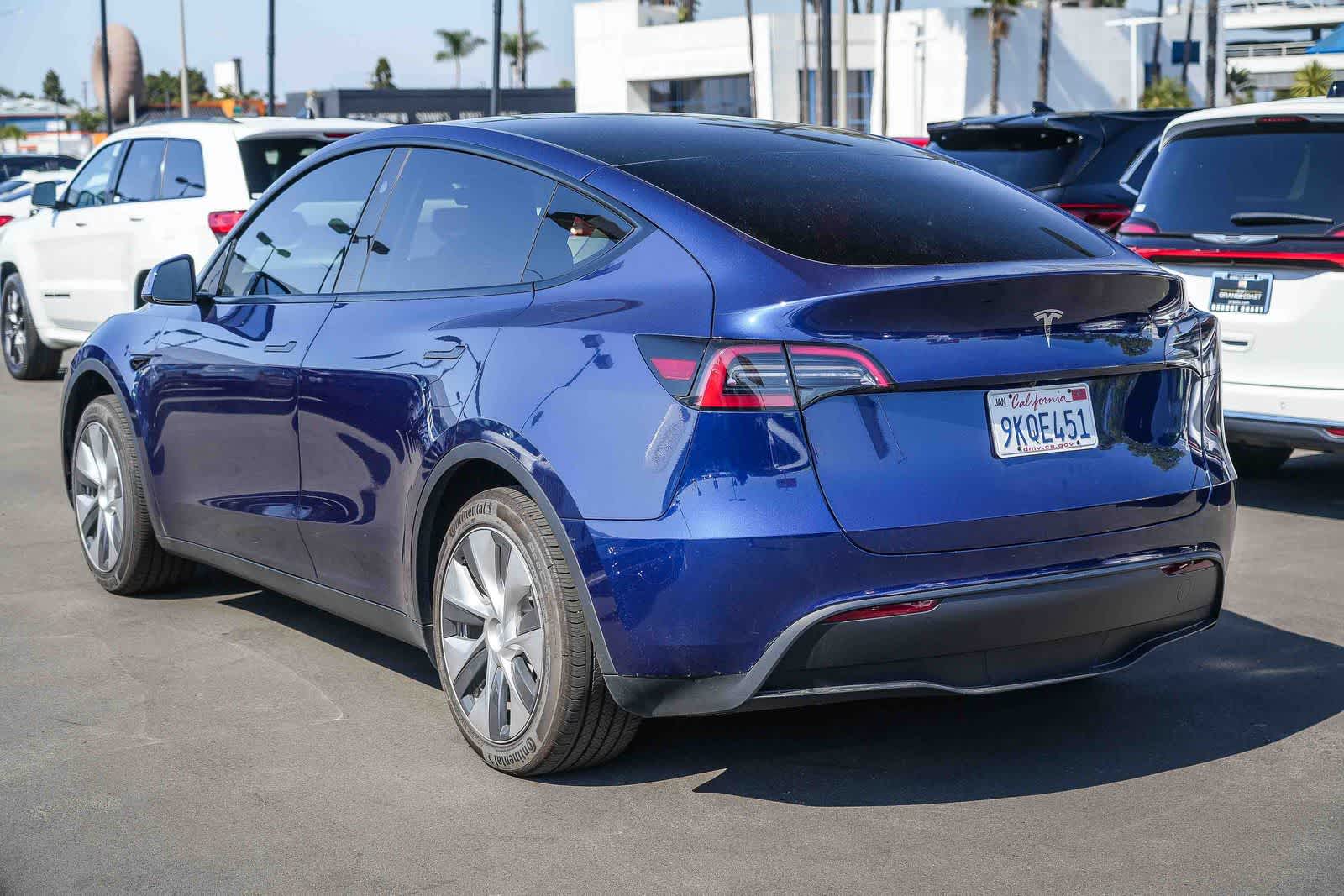 Thumbnail: 2023 Tesla Model Y - 8
