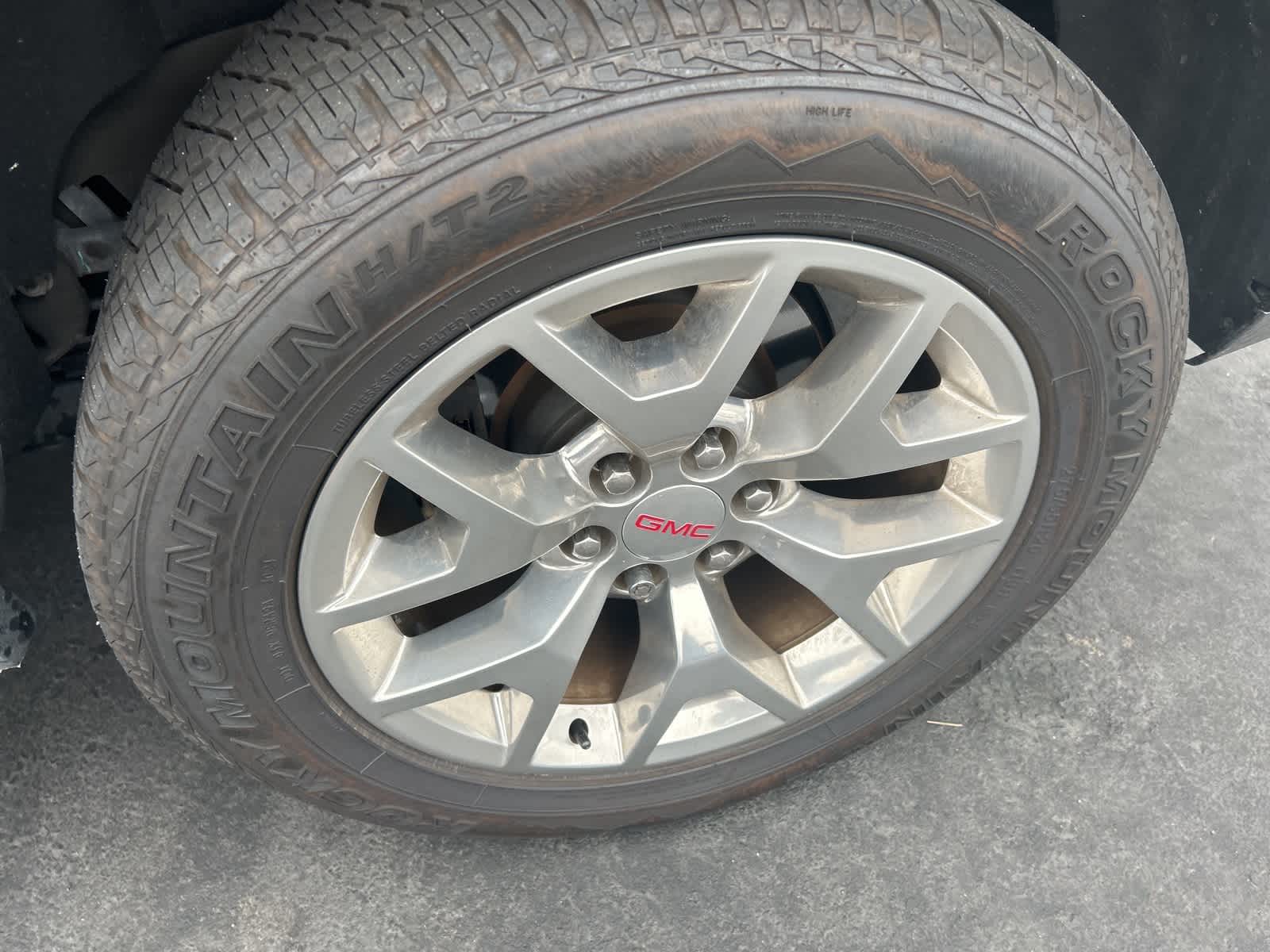 Thumbnail: 2019 GMC Yukon - 13