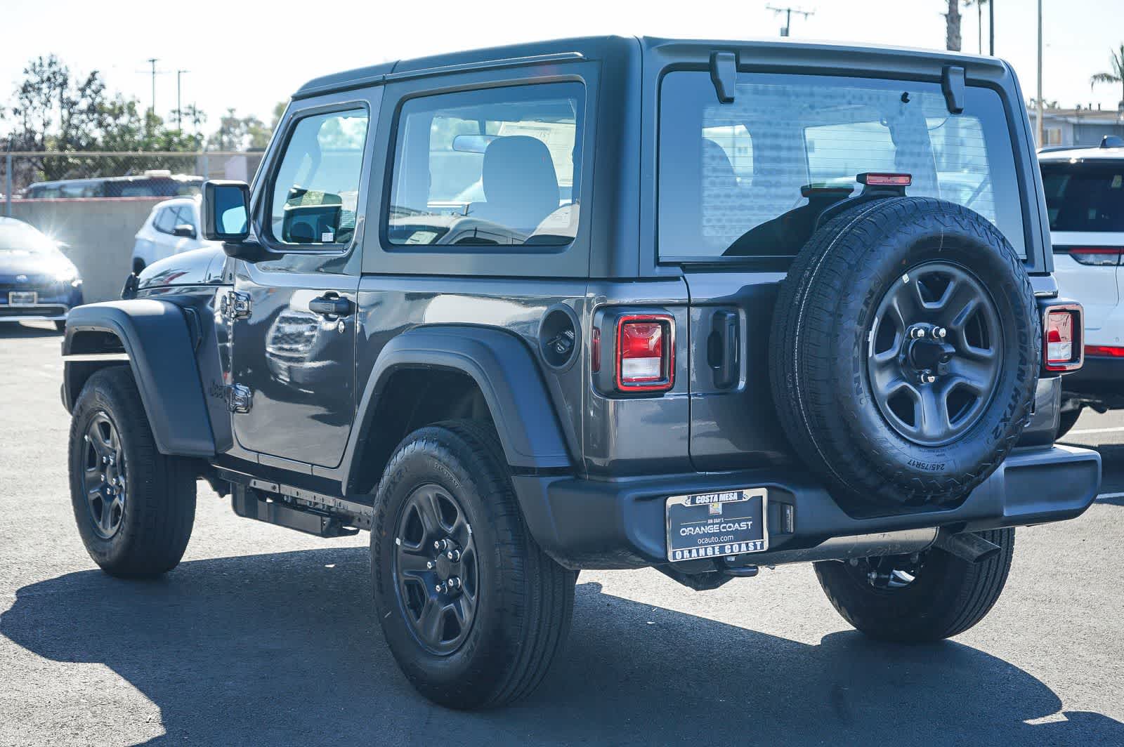 Thumbnail: 2026 Jeep Wrangler - 6