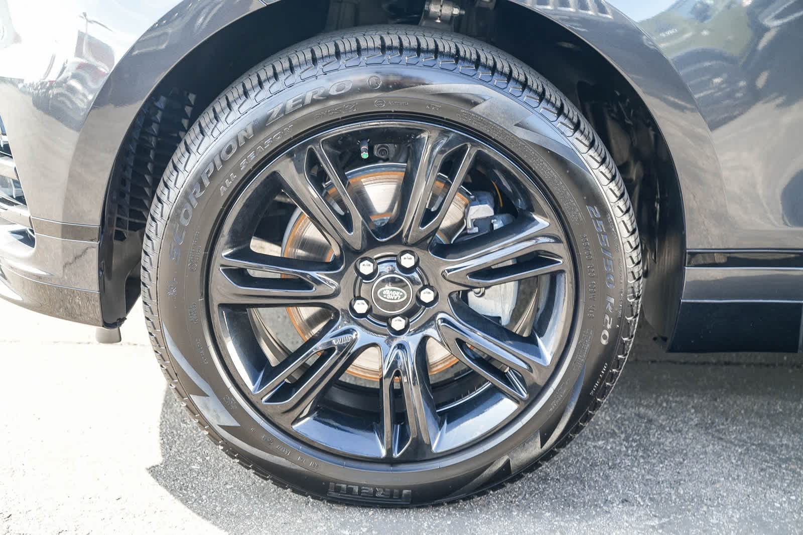 Thumbnail: 2022 Land Rover Range Rover Velar - 8