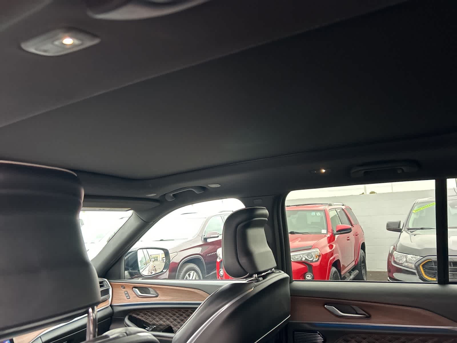 Thumbnail: 2022 Jeep Grand Cherokee - 25