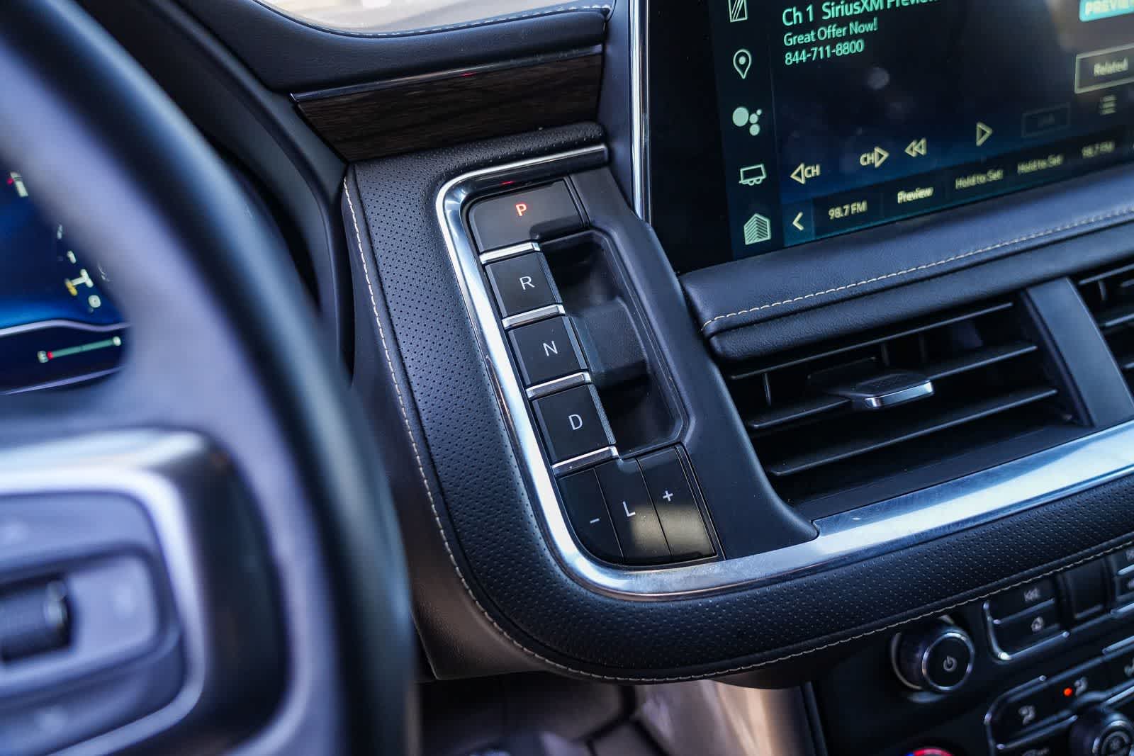 Thumbnail: 2024 Chevrolet Suburban - 18