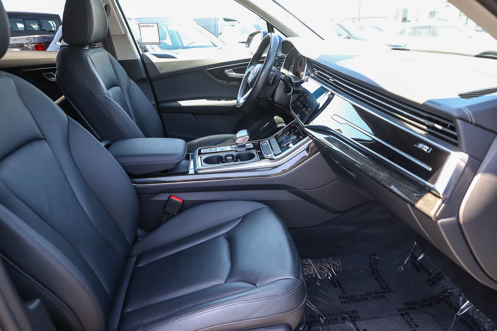Thumbnail: 2023 Audi Q7 - 12